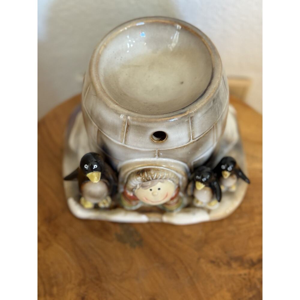 Yankee Candle Igloo Burner & Tea Light Candle Holder Snowman Penguin 6”